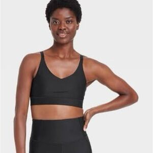 NWT Women's All in Motion Effortless Medium Support Black Sports Bra M